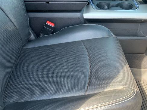 Used 2016 RAM 2500 Laramie w/ Convenience Group image 11