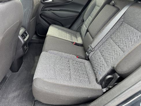 Used 2023 Chevrolet Equinox LT w/ Driver Convenience Package image 15