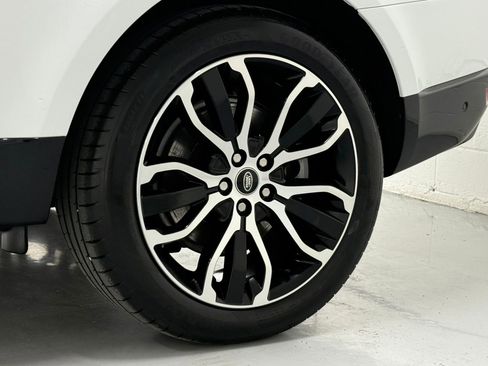 Used 2022 Land Rover Range Rover Sport HSE Silver Edition image 67