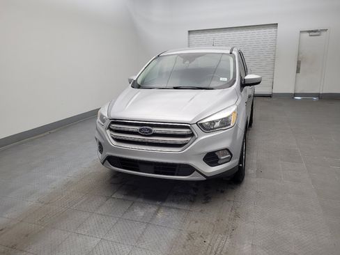 Used 2019 Ford Escape SE image 15