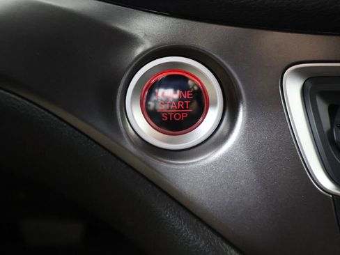 Used 2025 Honda Passport EX-L image 37