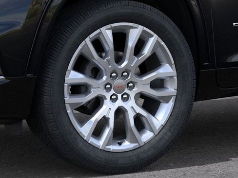 New 2026 GMC Acadia Denali w/ Super Cruise Package image 9