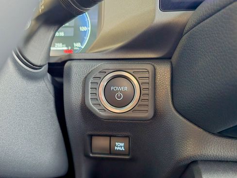 Used 2026 Toyota Land Cruiser w/ Premium Package image 32