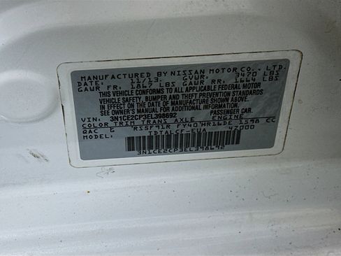 Used 2014 Nissan Versa Note S FWD image 12