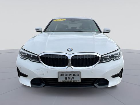 Used 2021 BMW 330e xDrive w/ Convenience Package image 12