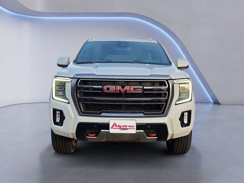 Used 2023 GMC Yukon AT4 w/ AT4 Premium Package image 8