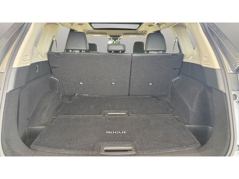 Certified 2023 Nissan Rogue SL w/ SL Premium Package FWD image 12