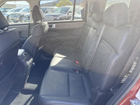 Used 2025 Hyundai Santa Fe XRT image 13