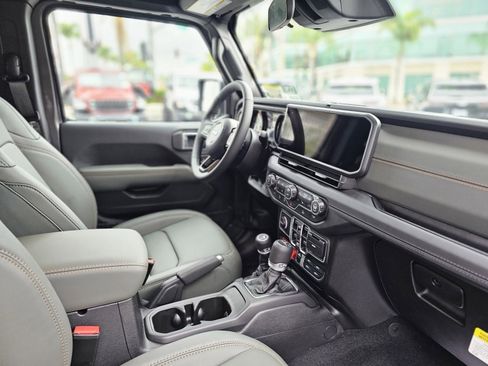 New 2026 Jeep Gladiator Mojave image 24