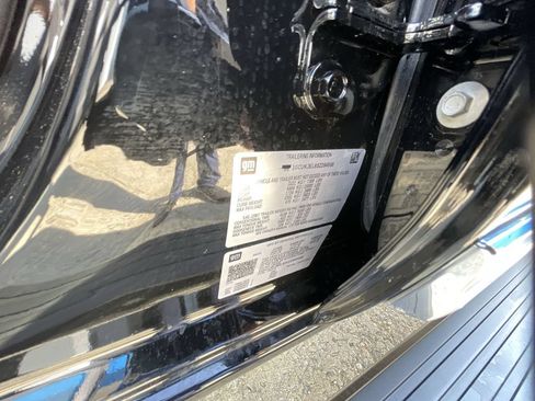 Certified 2025 Chevrolet Silverado 1500 High Country AWD/4WD image 35