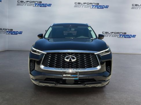 Used 2023 INFINITI QX60 Luxe w/ Cargo Package FWD image 2