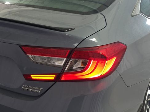 Used 2022 Honda Accord Sport Special Edition image 13