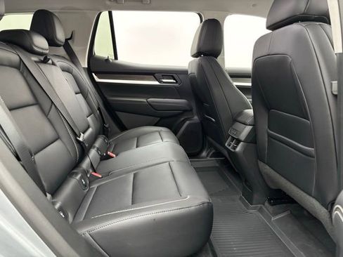 New 2026 GMC Terrain Denali w/ LPO, Floor Liner Package image 37
