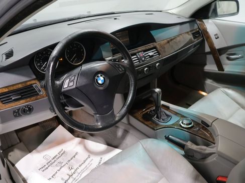 Used 2006 BMW 530xi Sedan AWD/4WD image 16