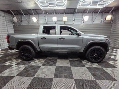 Used 2024 Chevrolet Colorado Trail Boss w/ Advanced Trailering Package AWD/4WD image 10