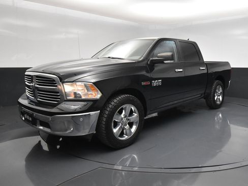 Used 2016 RAM 1500 Lone Star RWD image 2