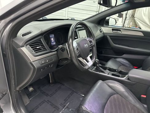 Used 2018 Hyundai Sonata Sport image 9