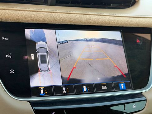 Used 2022 Cadillac XT5 Sportv w/ Platinum Package AWD/4WD image 24