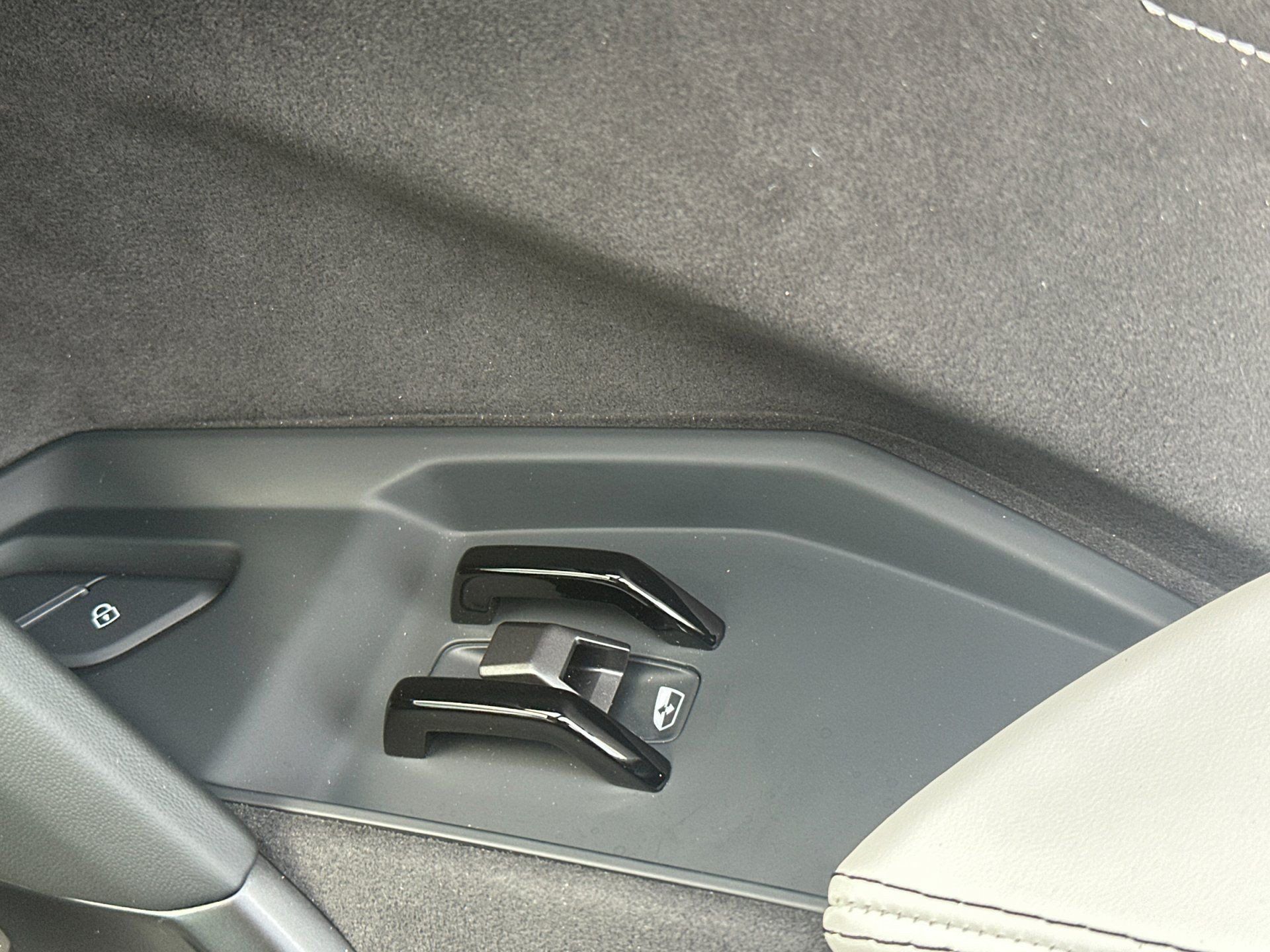 Used 2026 Lamborghini Revuelto AWD/4WD image 19
