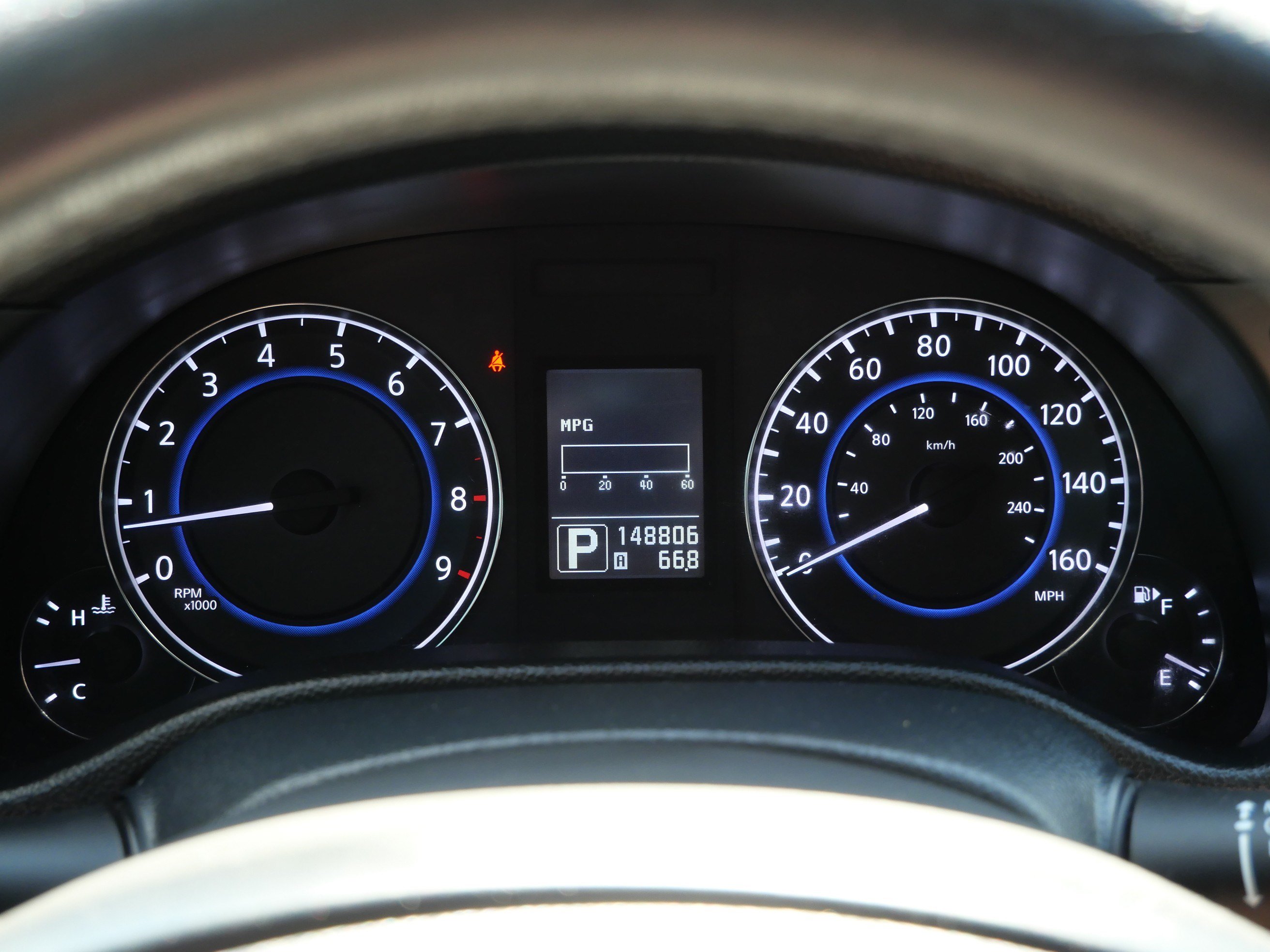 Used 2013 INFINITI G37 x Sedan w/ Premium Pkg AWD/4WD image 21