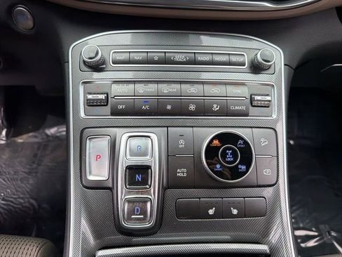 Certified 2023 Hyundai Santa Fe SEL image 29