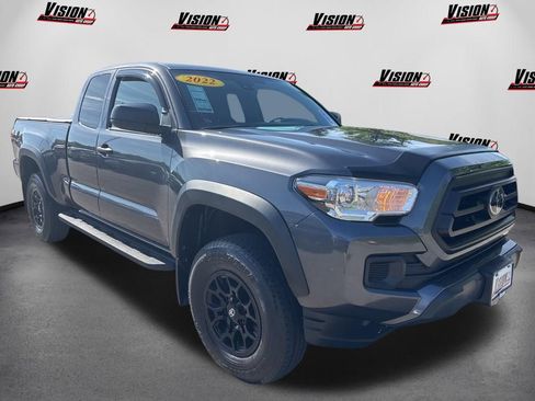 Used 2022 Toyota Tacoma SR w/ SX Package AWD/4WD image 3