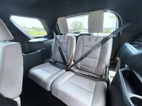 Used 2018 Ford Explorer 4WD image 23