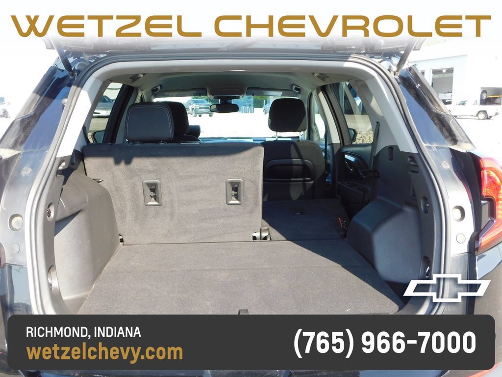 Used 2022 GMC Terrain SLE w/ Driver Convenience Package AWD/4WD image 22