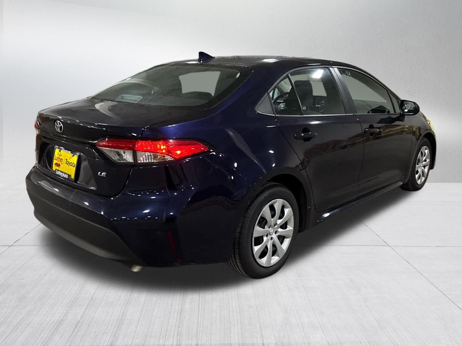 Used 2024 Toyota Corolla LE FWD image 6