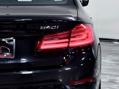 Used 2017 BMW 540i xDrive AWD/4WD image 14