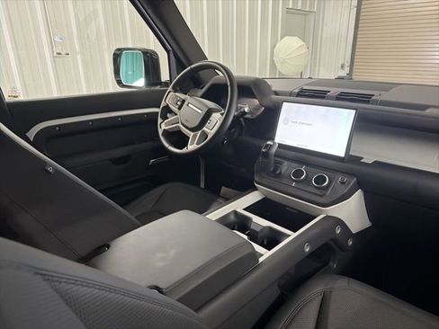 Used 2025 Land Rover Defender 110 S AWD/4WD image 20
