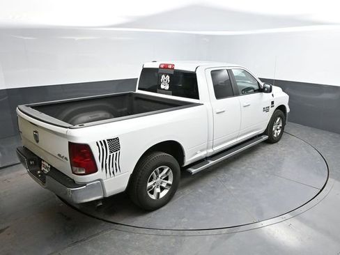 Used 2019 RAM 1500 Classic SLT image 41