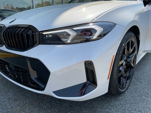 New 2026 BMW 330i Sedan w/ M Sport Package image 26