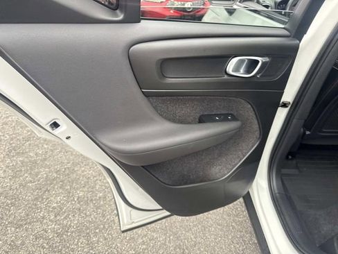 Used 2023 Volvo XC40 B5 Plus w/ Driver Assist Package image 19