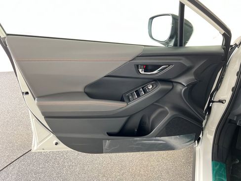 New 2026 Subaru Crosstrek 2.5i Limited w/ Crosstrek Mirror Package image 12