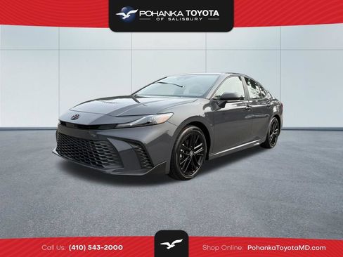 Used 2025 Toyota Camry SE w/ Multimedia Upgrade Package FWD image 1