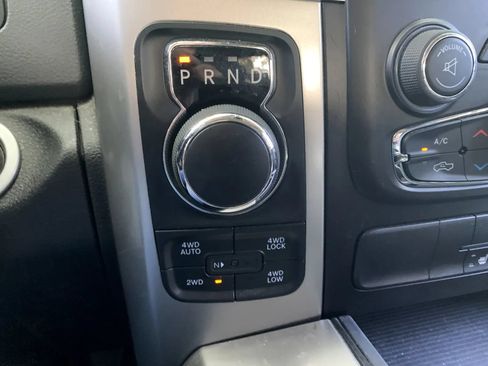 Used 2018 RAM 1500 Lone Star AWD/4WD image 18
