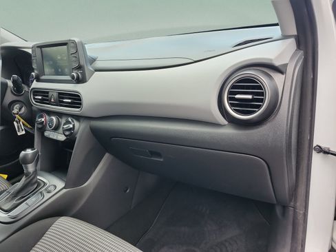 Used 2019 Hyundai Kona SE AWD/4WD image 20