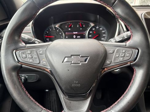 Used 2023 Chevrolet Equinox RS w/ RS Leather Package AWD/4WD image 23