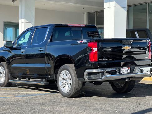 Used 2022 Chevrolet Silverado 1500 LTZ w/ LTZ Convenience Package II image 6