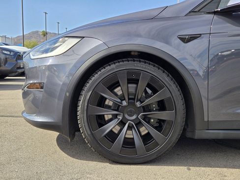 Used 2022 Tesla Model X Plaid AWD/4WD image 9