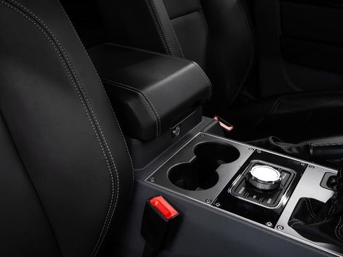 Used 2024 INEOS Grenadier image 32