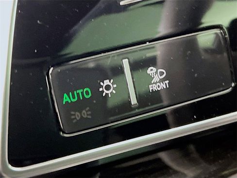 New 2026 Audi Q8 Premium Plus image 10