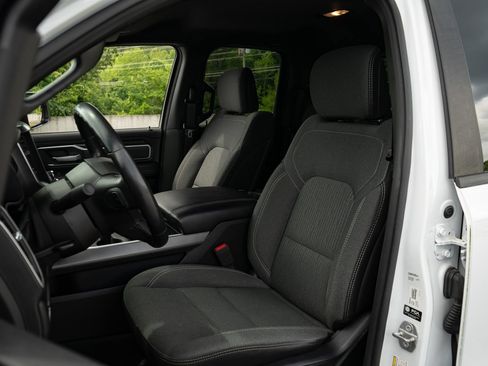 Used 2021 RAM 1500 Big Horn RWD image 15