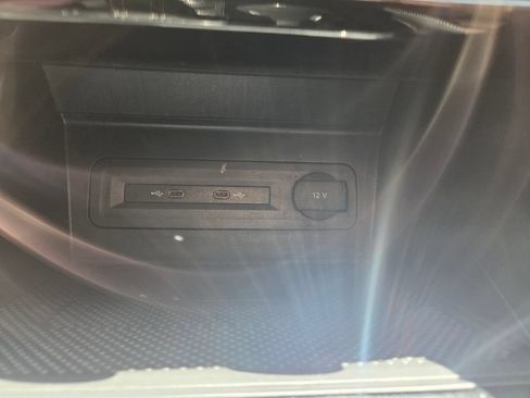 Used 2021 Volkswagen Atlas SEL Premium AWD/4WD image 17