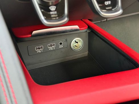 Used 2018 Audi R8 V10 image 24