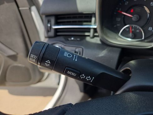 Used 2014 Chevrolet Malibu LT FWD image 25