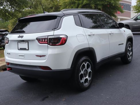 Used 2022 Jeep Compass Trailhawk image 8