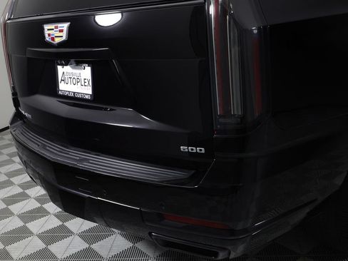Used 2025 Cadillac Escalade Sport w/ Touring Package AWD/4WD image 54