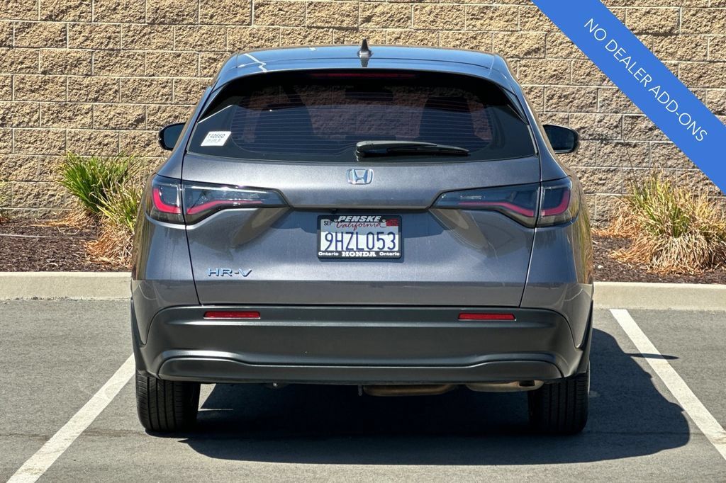 Certified 2024 Honda HR-V LX image 5